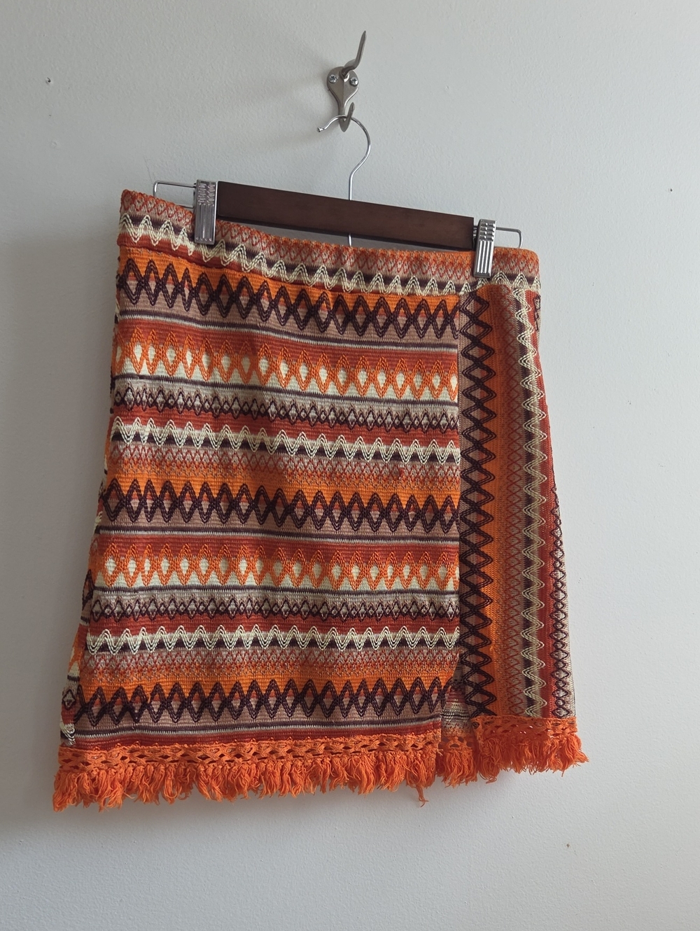 SHEIN Orange Patterned Fringe Wrap Mini Skirt